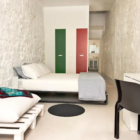 Loft25 فندق مبيت وإفطار